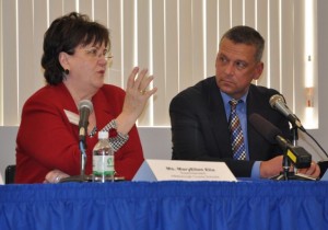 Florida Education Commissioner Tony Bennett and Hillsborough Superintendent MaryEllen Elia were among the panelists at a National School Choice Week event in Tampa. (Photo by Lisa A. Davis/Step Up For Students)